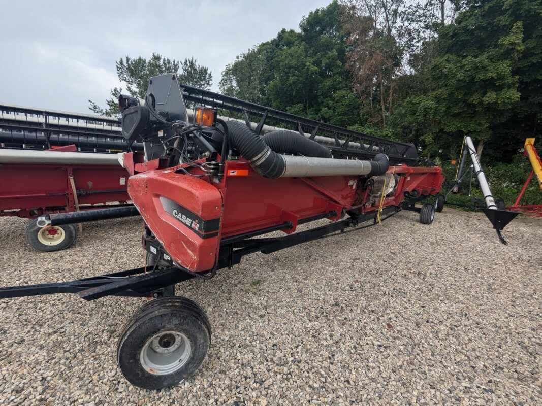 Flex Head - 2010 CaseIH 2020-30ft w/35ft Header Cart