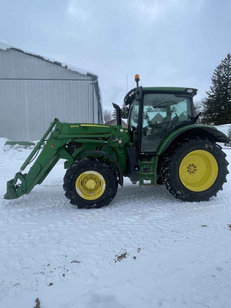 2017 John Deere 6130R