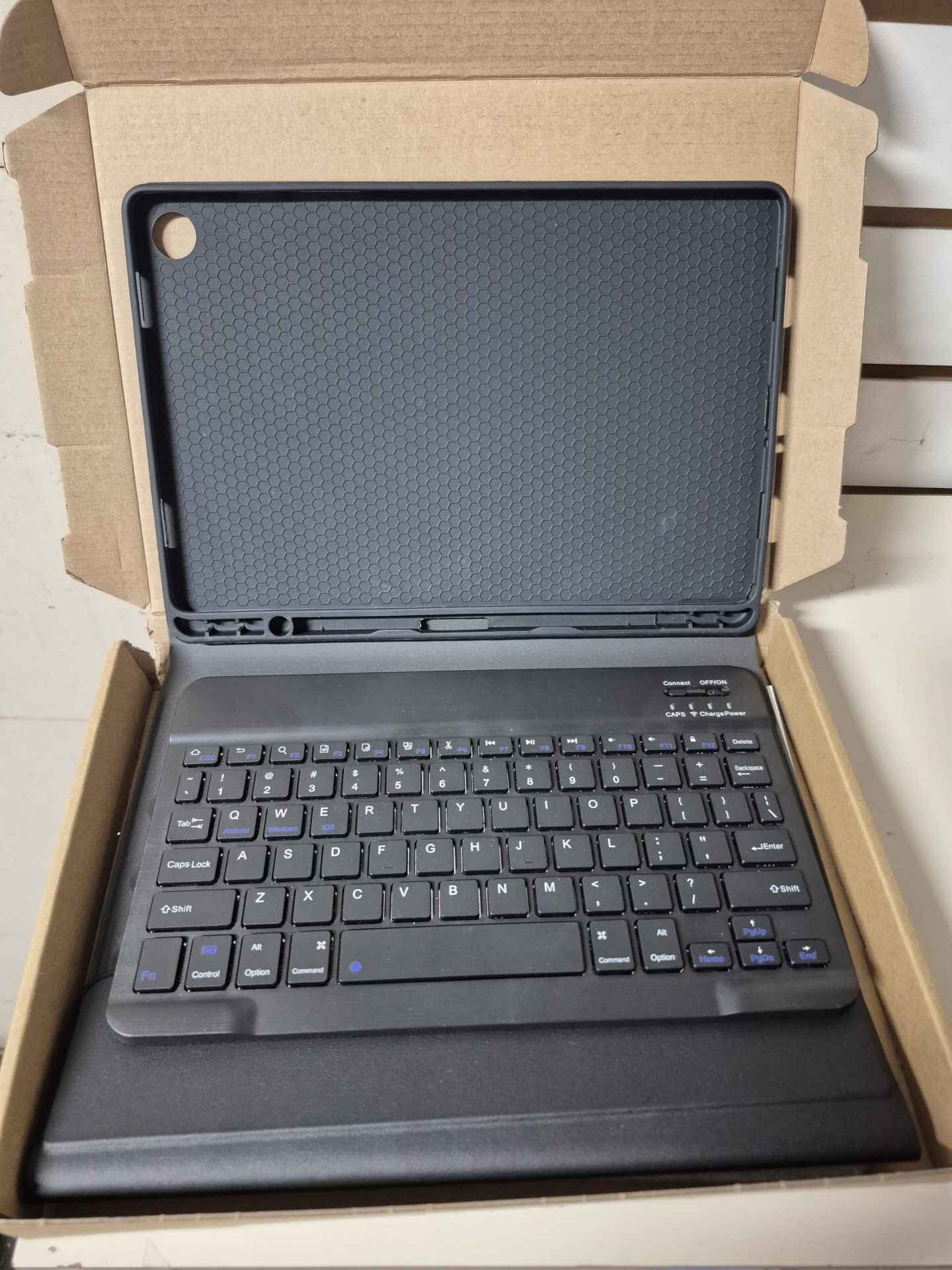 Samsung galaxy tab case & keyboard