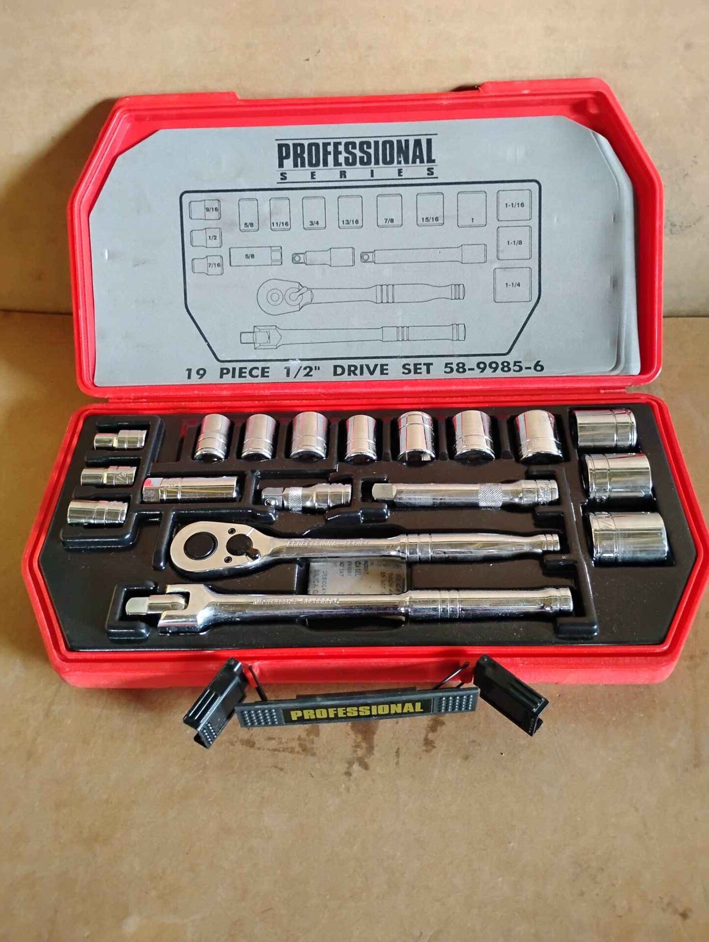 Mastercraft professional series Socket set