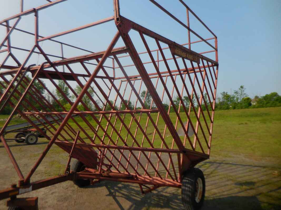 Forage King bale basket