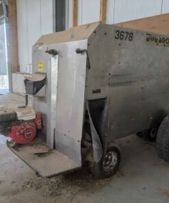 Rovibec feed cart comes powered by a Honda engine