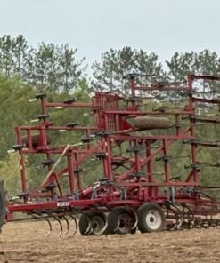 Wil-Rich 2500 Cultivator
