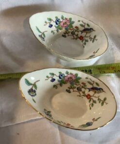Aynsley Pembroke Avocado Dishes (2)