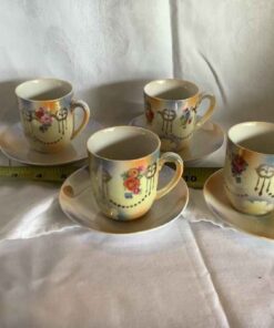 Set of 4 Cocoa Cups and Saucers