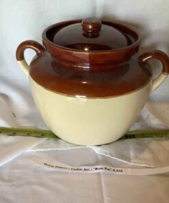 McCoy cookie jar maker entitled bean pot #343