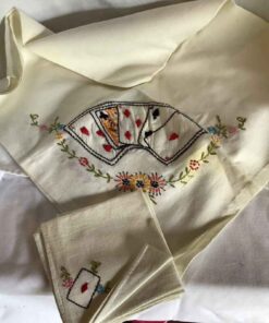 Embroidered Tablecloth with Napkins