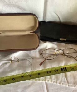 “Granny” Glasses in cases