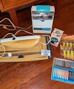 Retro electric knife, can opener, spreaders, candle vase and corn cob holders