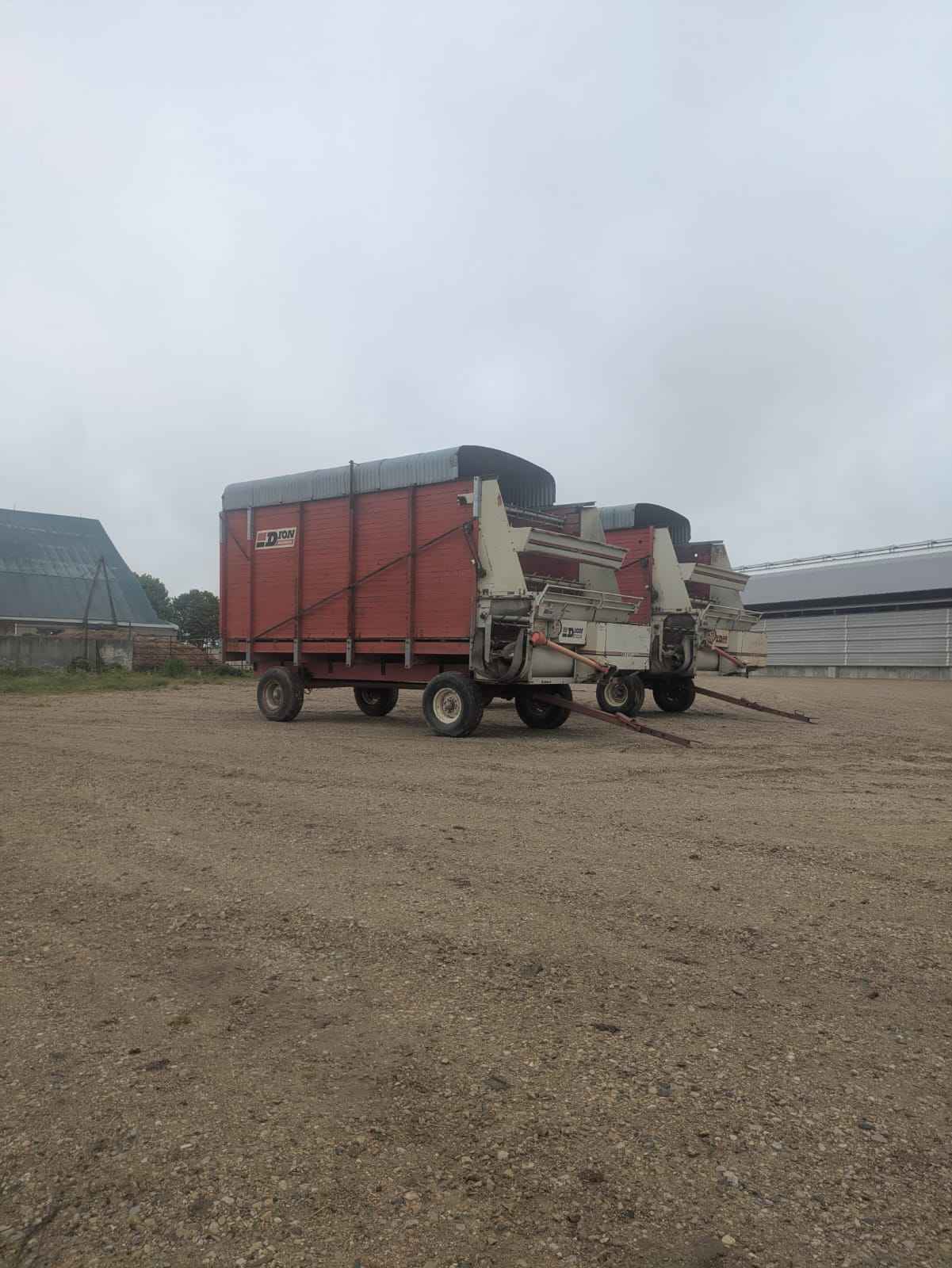 Dion forage wagon in excellent condition...these pieces of equipment have been well taken care of