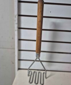 Large commercial potatoe masher