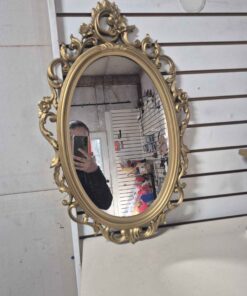 Wall mirror