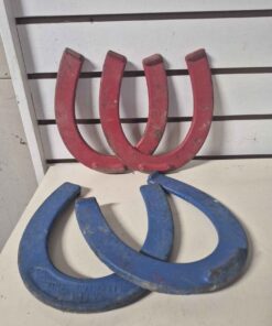 Set of horseshoes