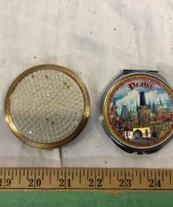 Compacts (2)