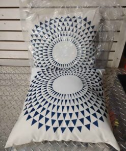 Set of matching cushions