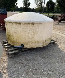 875 gallon Water tank.