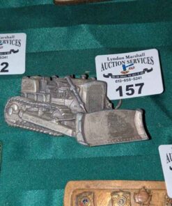 Bulldozer belt buckle