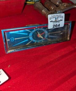 Automobile clock