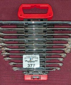 Professional series wrench set