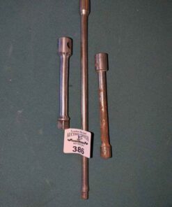 Socket wrench extensions