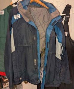 Convert jacket and quilted pants size Large