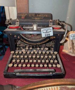 LC Smith & Corona vintage typewriter