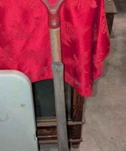 Shingle scraper and axe