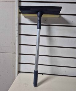 Extendable squeegee