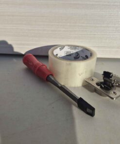Packing tape chisel hinge