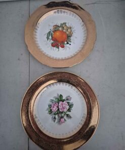 2 glass plates with gold edge