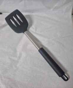slotted silicone flipper