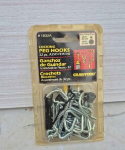 Locking peg hooks
