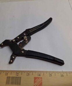 Double-jointed pliers