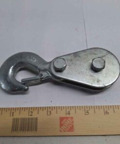 Pulley with hook