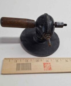 Right-angle drill attachment with a sanding disc
