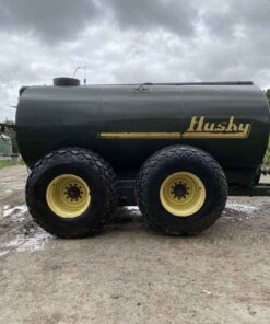 5000 gallon Husky Manure Spreader