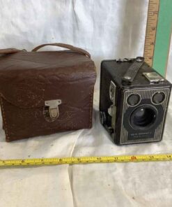 Kodak Six-20 Brownie Camera with Case