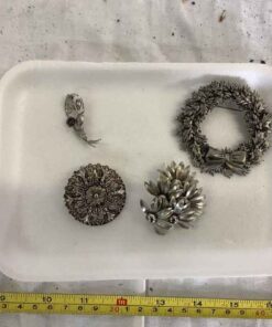 Broaches (4)