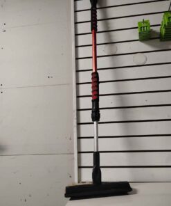Snow brush no latch