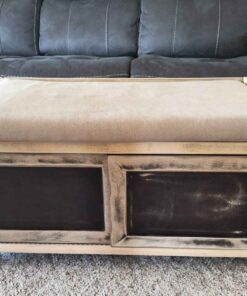 Solid wood bench with 2 sliding doors