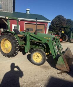 John Deere 1050 loader tractor