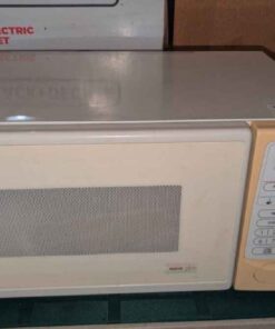 Goldstar Wave plus microwave