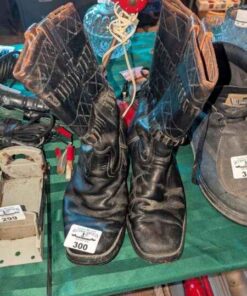 Delta Boots Size 11