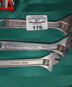 Adjustable wrenches
