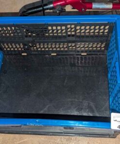 Collapsible plastic basket