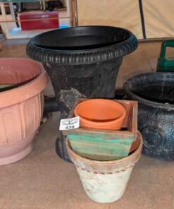 Assorted planters