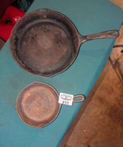Wagner's & #3 cast skillets