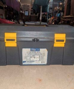Strong and Tuff 19" tool box
