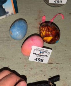 Decorative eggs