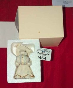 Lenox 2005 Limited Edition Rabbit Figurine